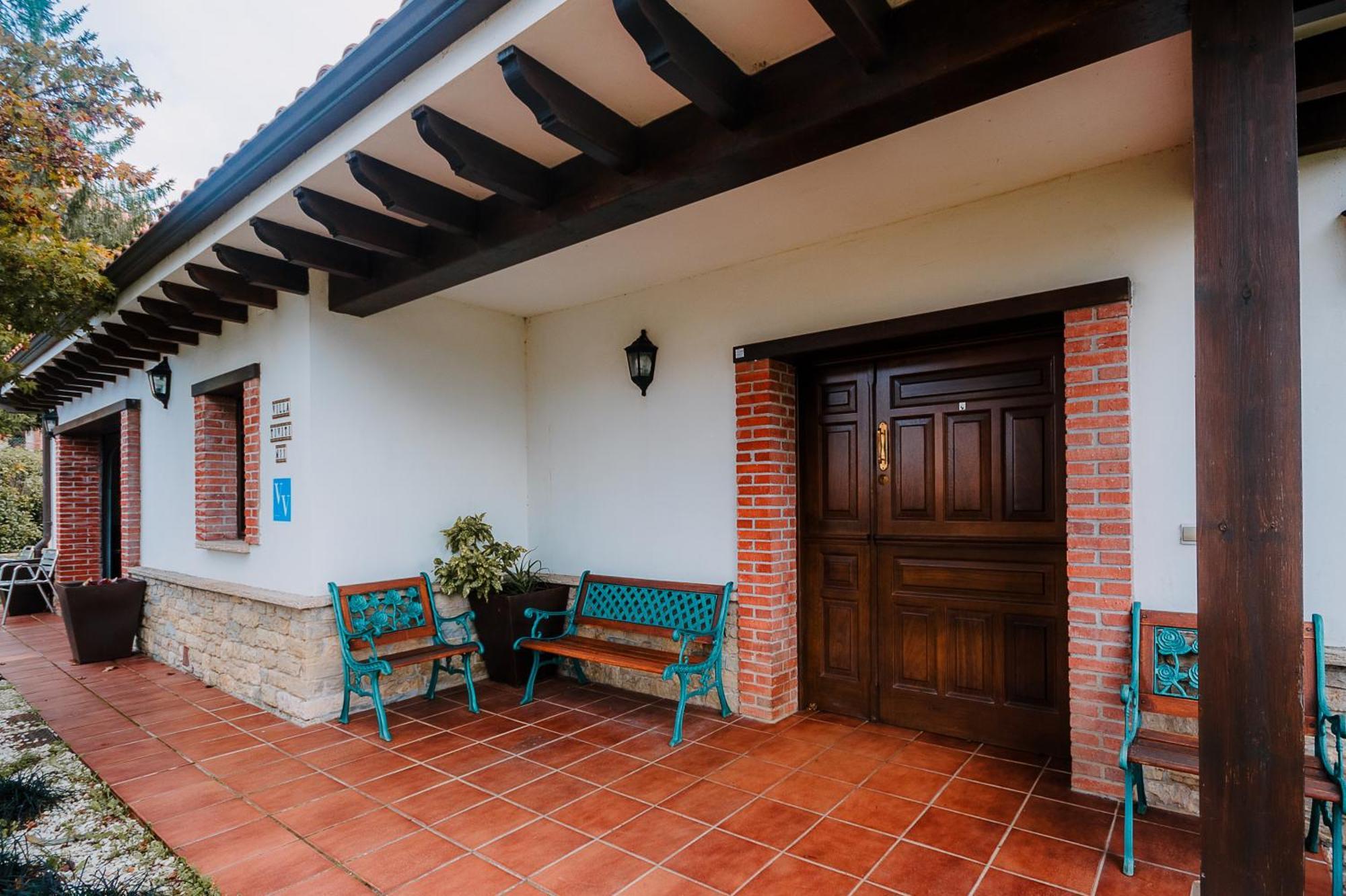 Villa Tiviti 오비에도 외부 사진