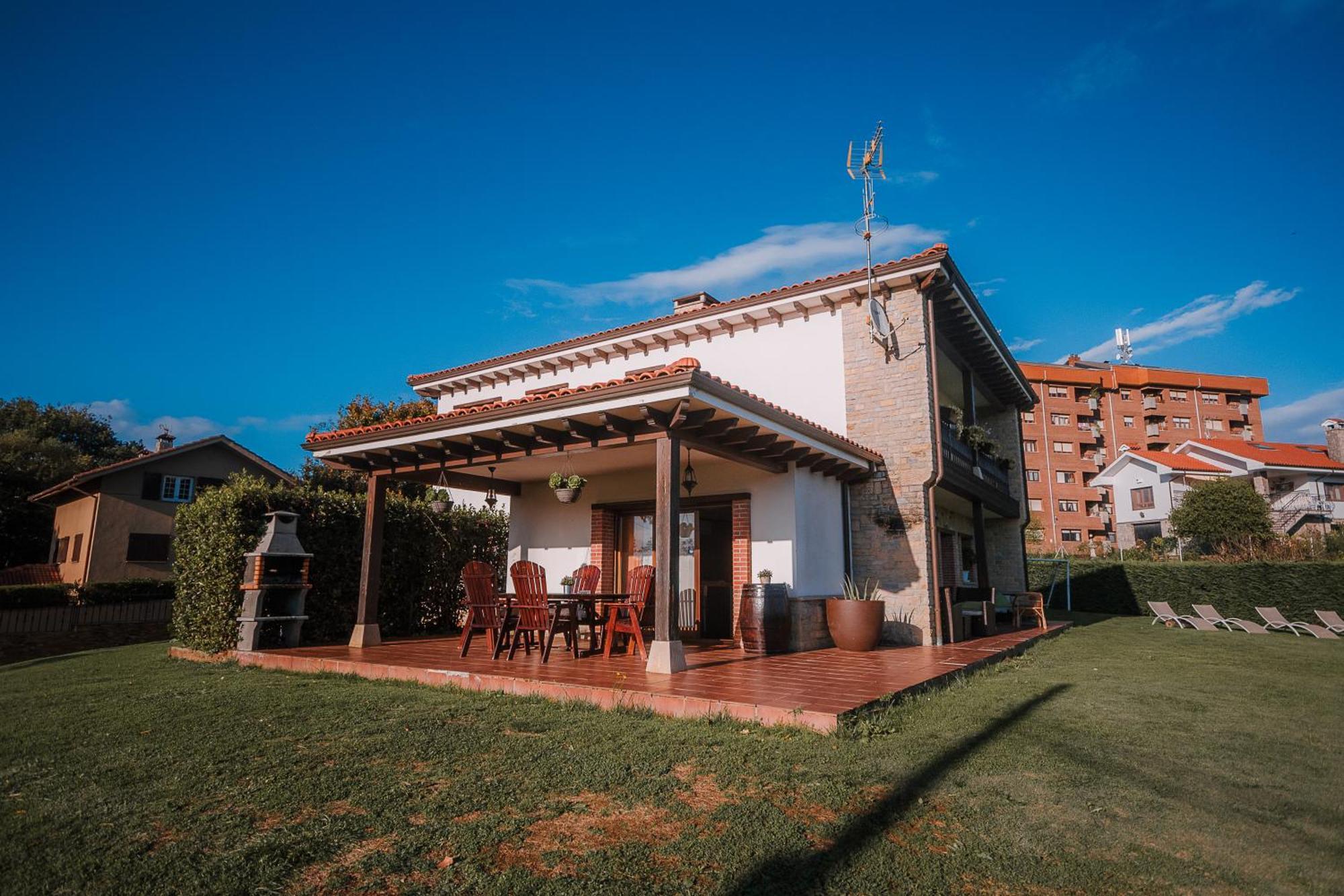 Villa Tiviti 오비에도 외부 사진